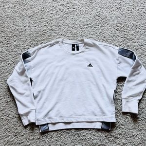 Adidas women’s sweatshirt, M